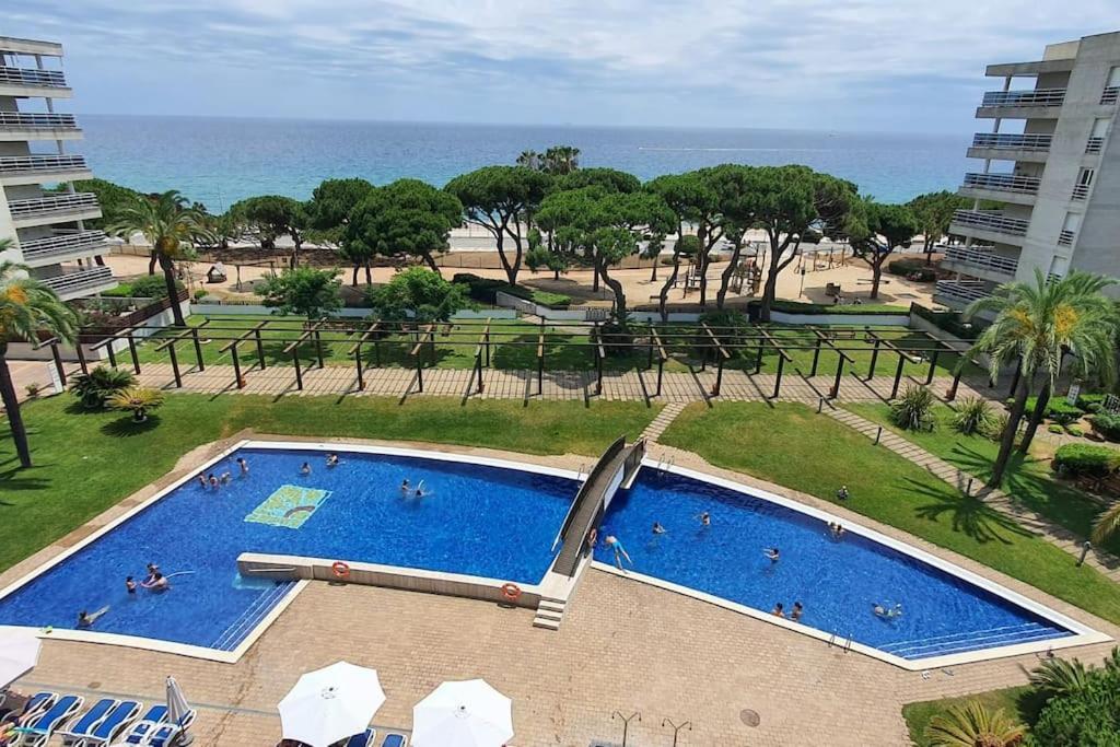 Bravaholidays-298-Central Park Blanes Bagian luar foto